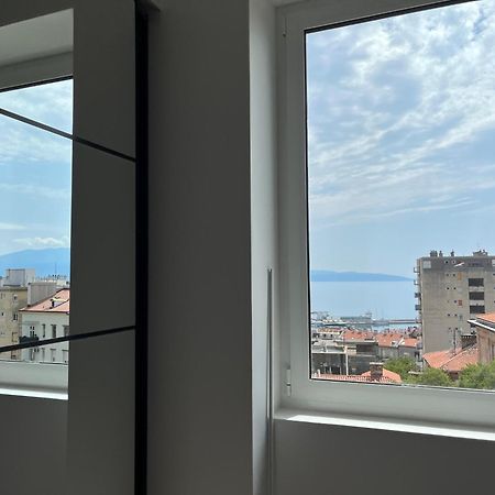 Jadabell 1 & 2 With Sea View Lägenhet Rijeka Exteriör bild